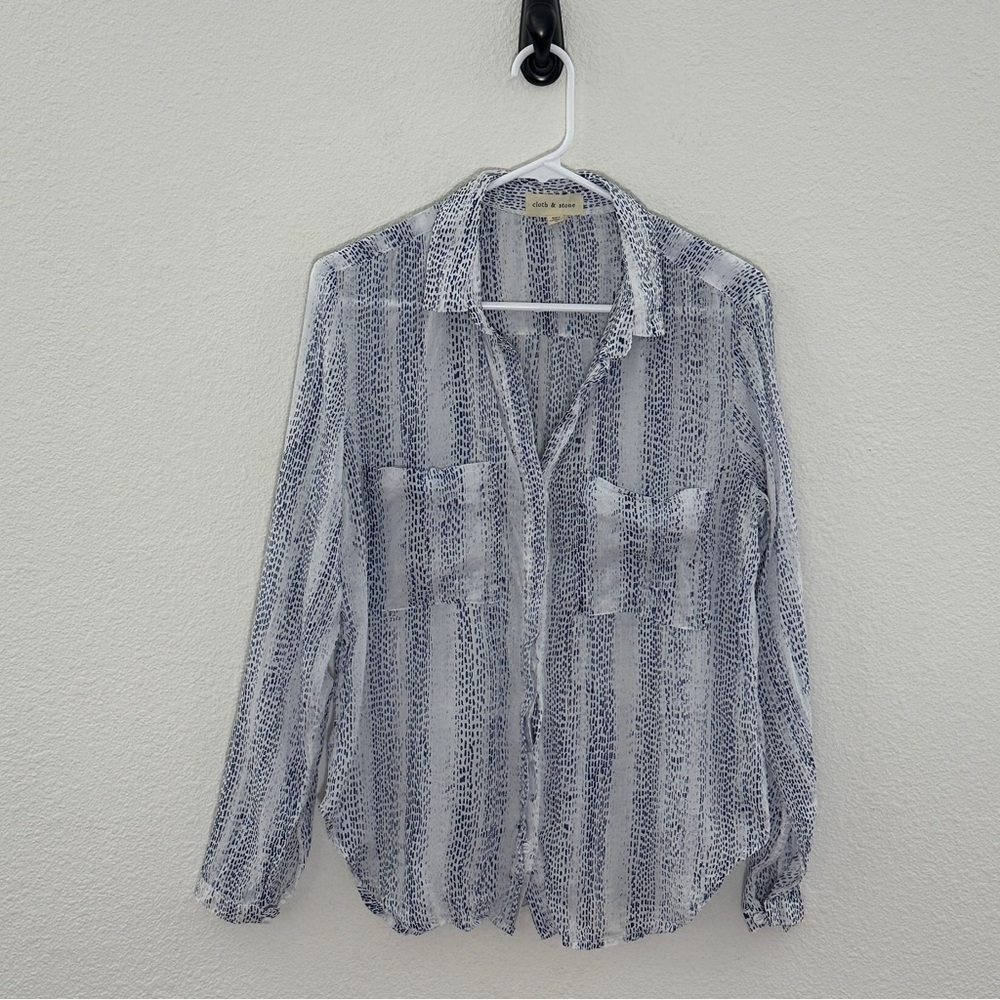 Cloth & Stone Button Down Shirt Womens Size S Blue White‎ Dash Print Coastal
